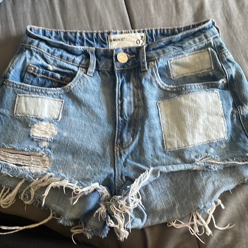 Garage shorts